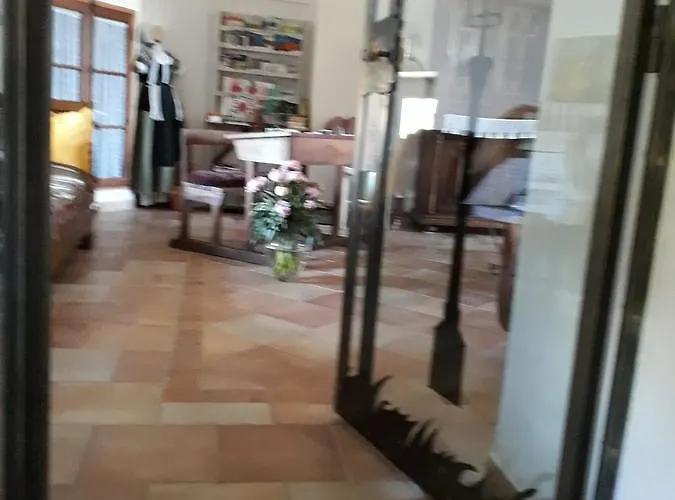 D'hotes La Margotte Bed & Breakfast Forcalquier