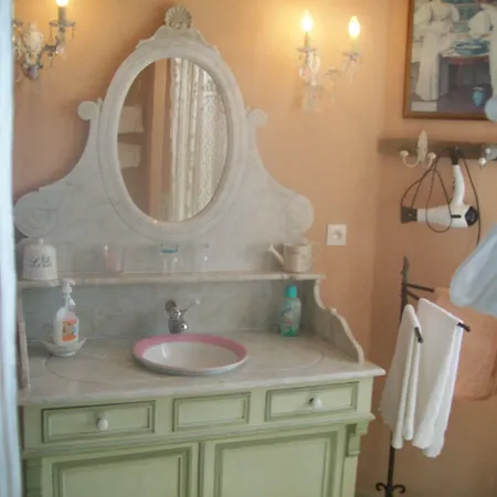 D'hotes La Margotte 3*